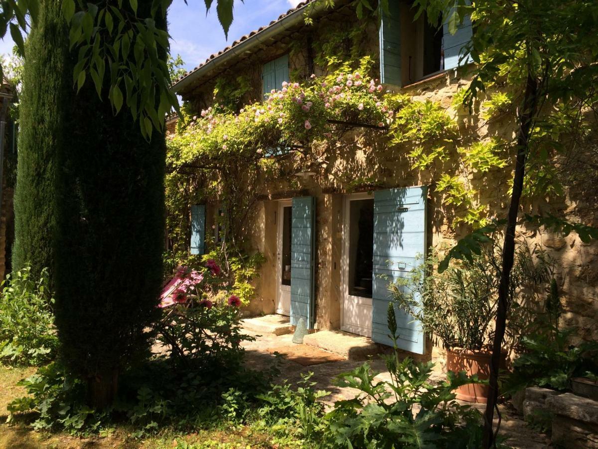 Bed & Breakfast De Julie Le Jardin *